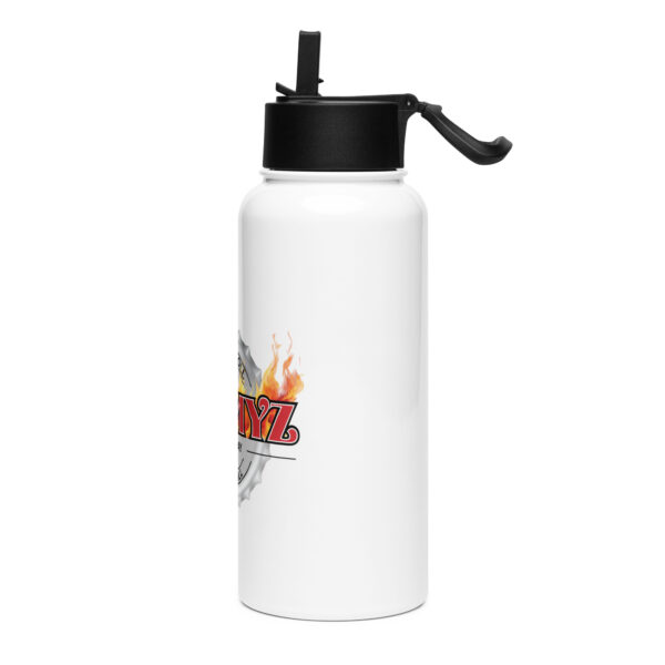 Stainless steel water bottle with a straw lid - Image 3